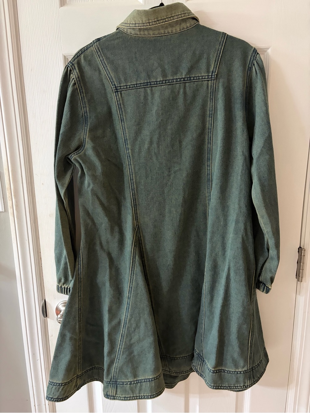 Women’s Green Washed Denim Dress- NWOT - Picture 4 of 6